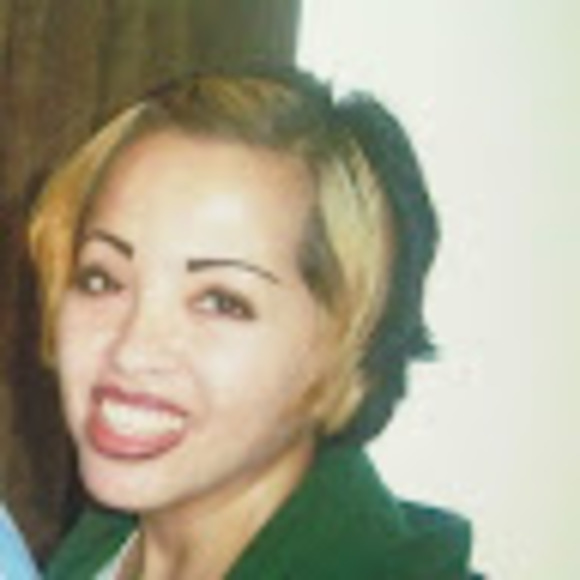 Meet your Posher, Girl - Picture 1 of 1